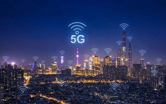 我国累计建成5G基站近300万个,培育较大型工业互联网平台超过240家!